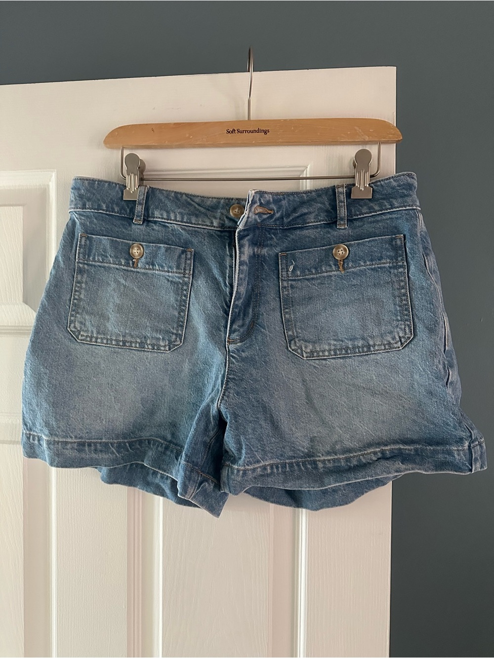 Loft Palmer Denim Shorts - size 29/8